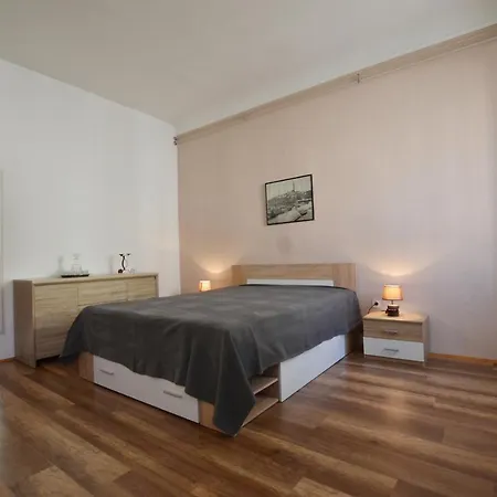 Old Town Yulia Apartment Rovinj