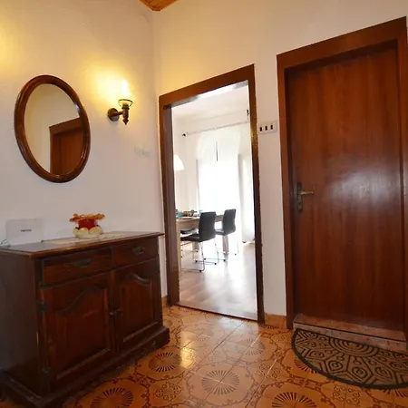 Apartment Old Town Yulia *
