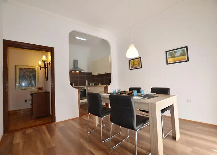 Old Town Yulia Appartement